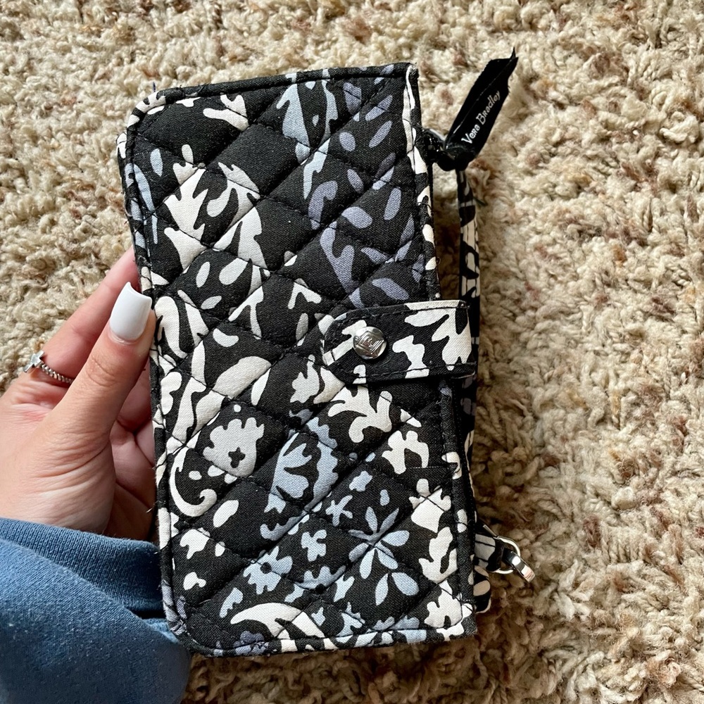 Vera Bradley wristlet wallet
